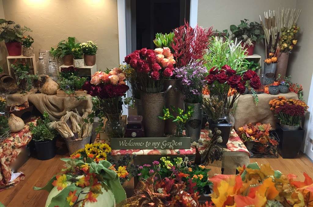 Wildrose Floral Design | 27 E Main St, Cary, IL 60013, USA | Phone: (847) 400-6800