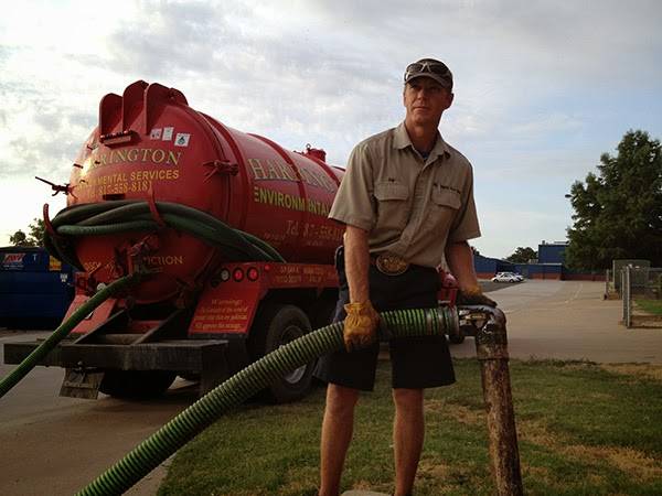 Fort Worth Grease Trap & Septic Cleaning | 1621 Clover Ln, Fort Worth, TX 76107, USA | Phone: (817) 558-8182