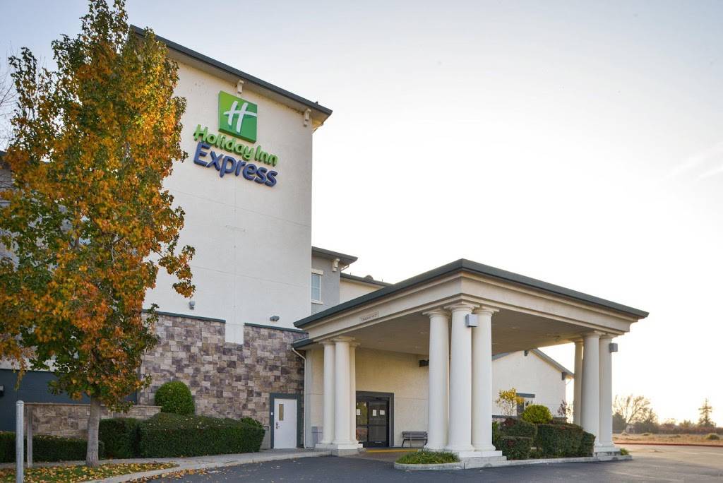 Holiday Inn Express Lodi | 1341 E Kettleman Ln, Lodi, CA 95240 | Phone: (209) 210-0150