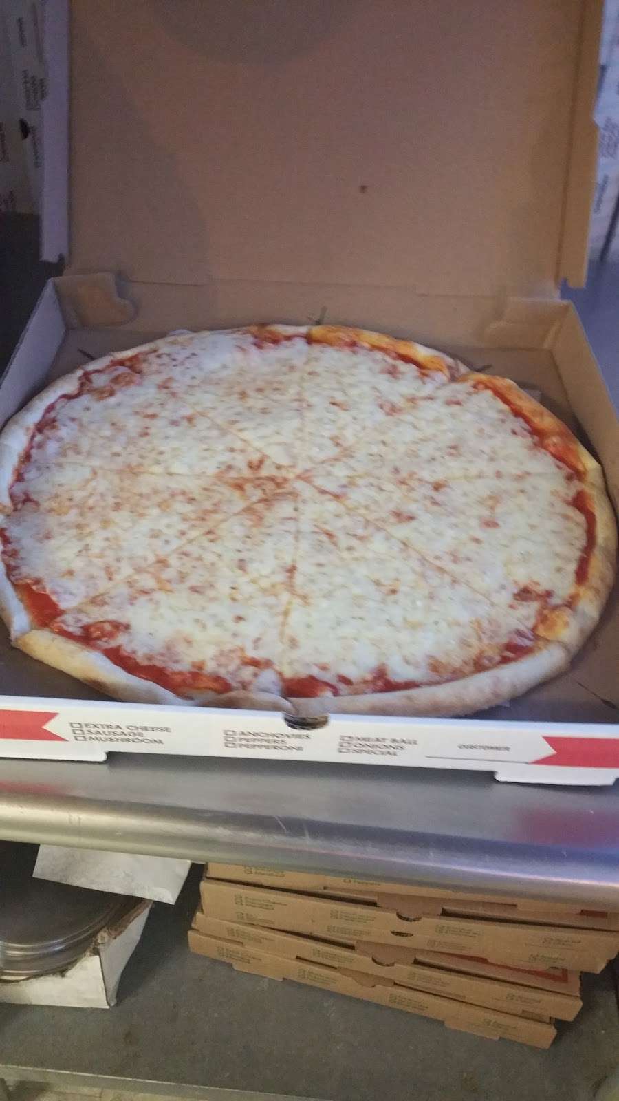 Tonys Pizza Shop | 6 W Franklin St, Topton, PA 19562, USA | Phone: (610) 682-2226