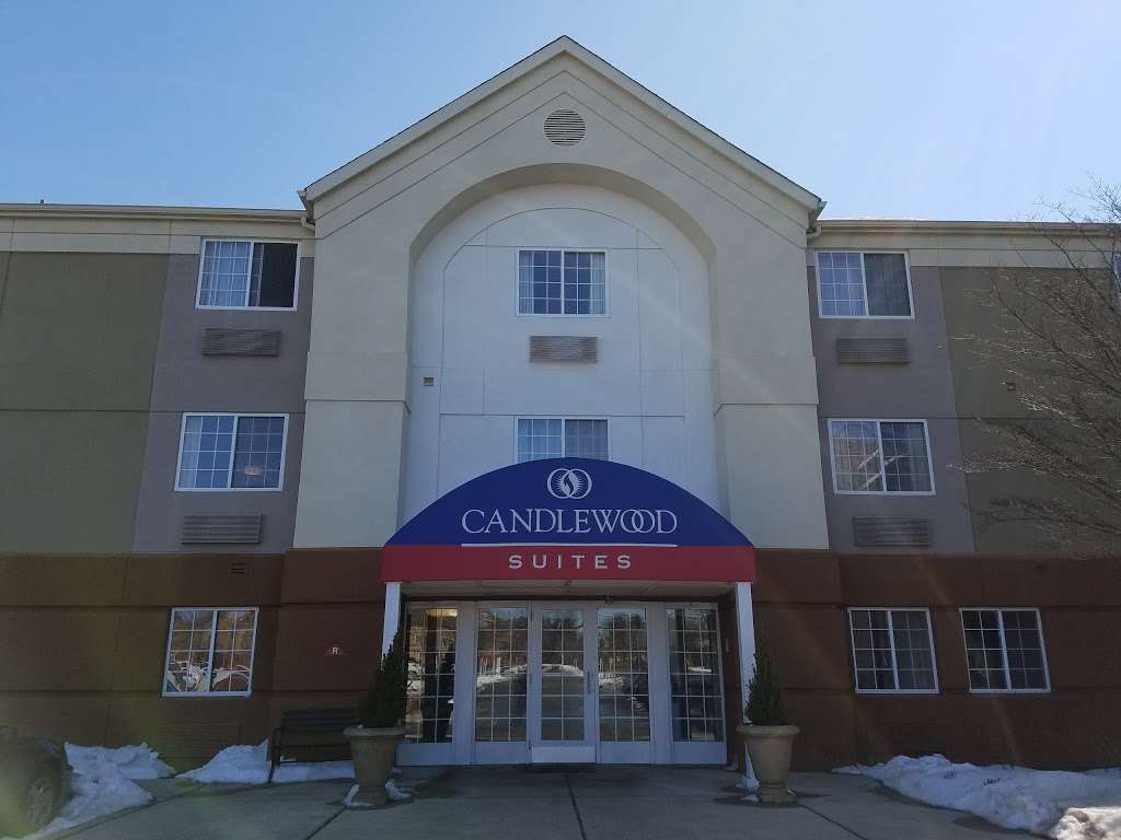 Candlewood Suites Somerset | 41 Worlds Fair Dr, Somerset, NJ 08873 | Phone: (732) 748-1400