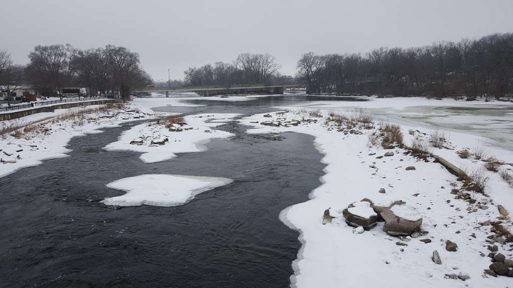 Marge Cline Whitewater Course | 301 E Hydraulic St, Yorkville, IL 60560, USA | Phone: (630) 553-4357