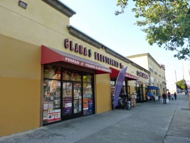 Claras Electronics/MetroPCS | 2823 San Pedro St, Los Angeles, CA 90011 | Phone: (323) 235-3877