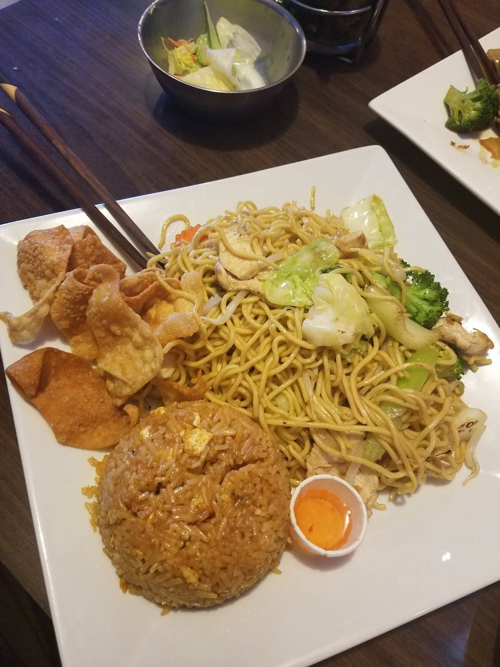 Sizzling Thai Kitchen | 5138, 8330 Stewart and Gray Rd, Downey, CA 90241, USA | Phone: (562) 923-2294