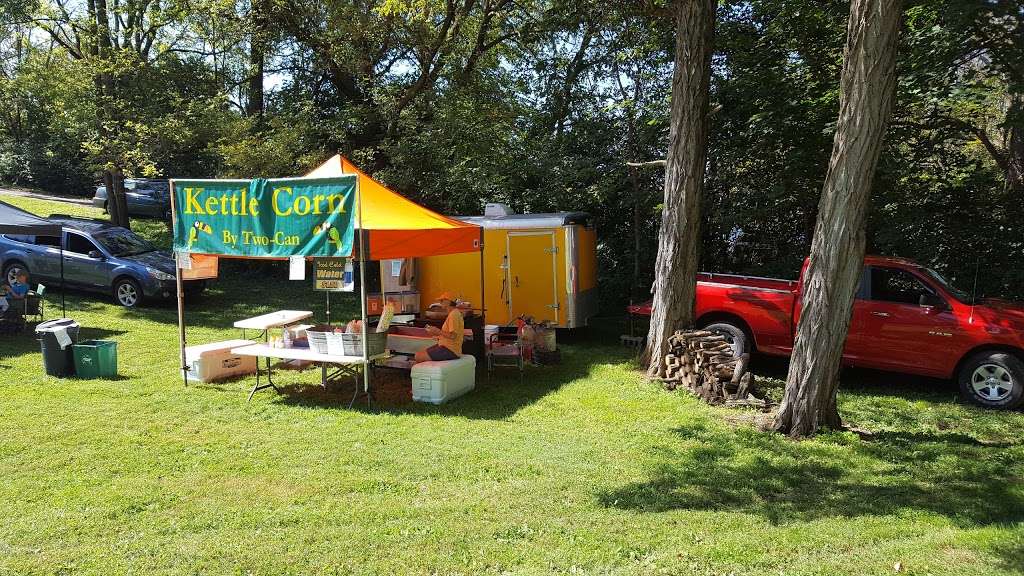 Old Dry Road Farm Inc | 202 Highland Rd, Wernersville, PA 19565, USA | Phone: (610) 693-6000