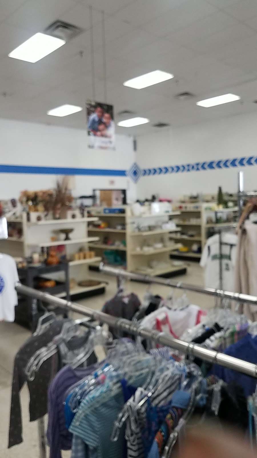 Goodwill Retail Store & Donation Center | 745 Ventura St, Fillmore, CA 93015 | Phone: (805) 524-4708