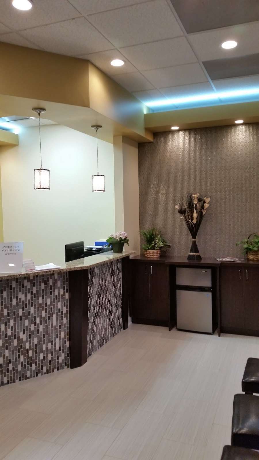 Dr. Susan J. OH, DDS | 1227 N Illinois 83 #E, Grayslake, IL 60030, USA | Phone: (847) 548-2222