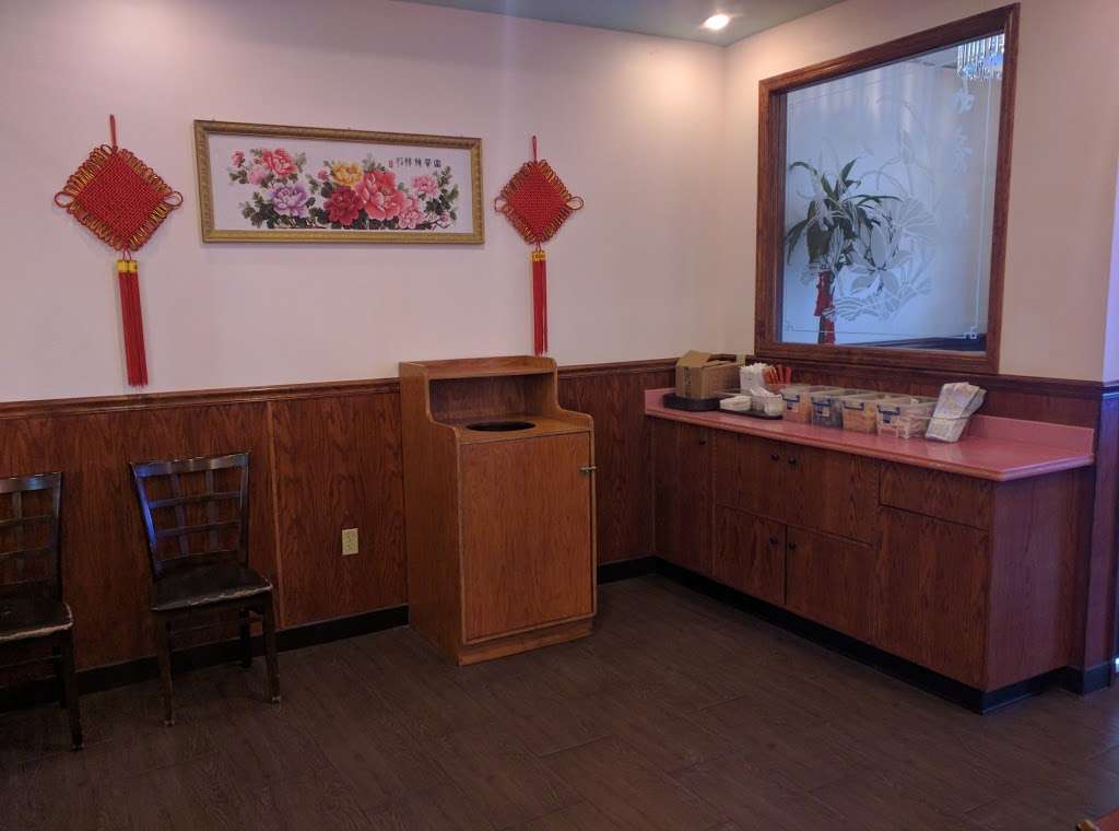 Mr. Wonton | 6750 Iroquois Trail, Allentown, PA 18104, USA | Phone: (610) 366-1133