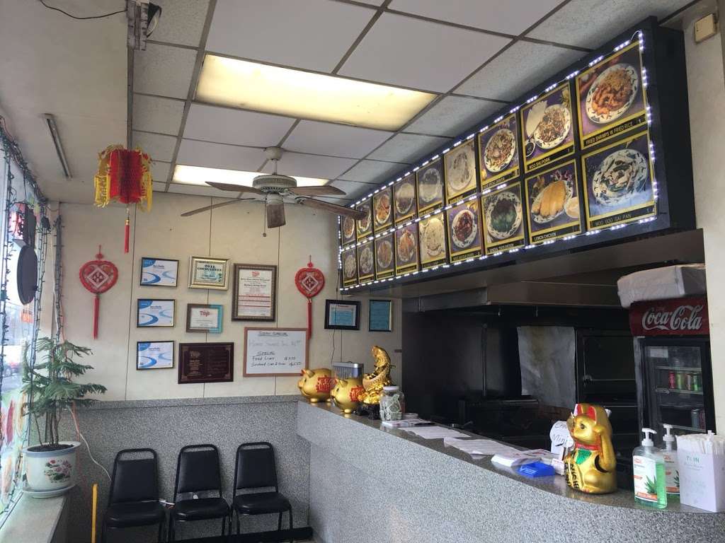 Seven Stars Chinese Restaurant | 4175 Main St, Bridgeport, CT 06606 | Phone: (203) 371-5656