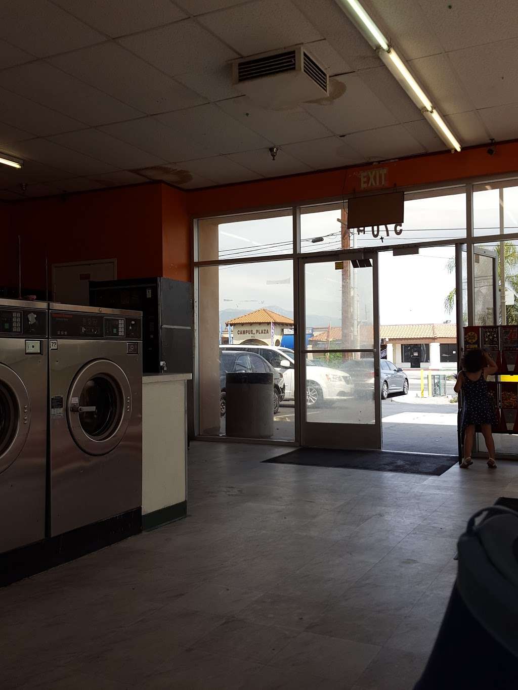 Sudz Coin Laundry | San Bernardino, CA 92410