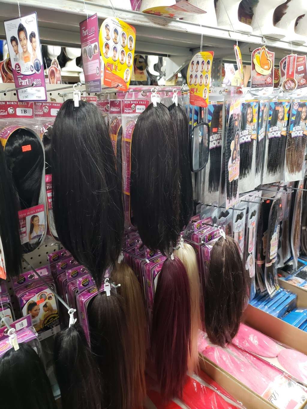 Blooms Beauty Supply | 15 American Pkwy, Allentown, PA 18101, USA | Phone: (610) 433-7152