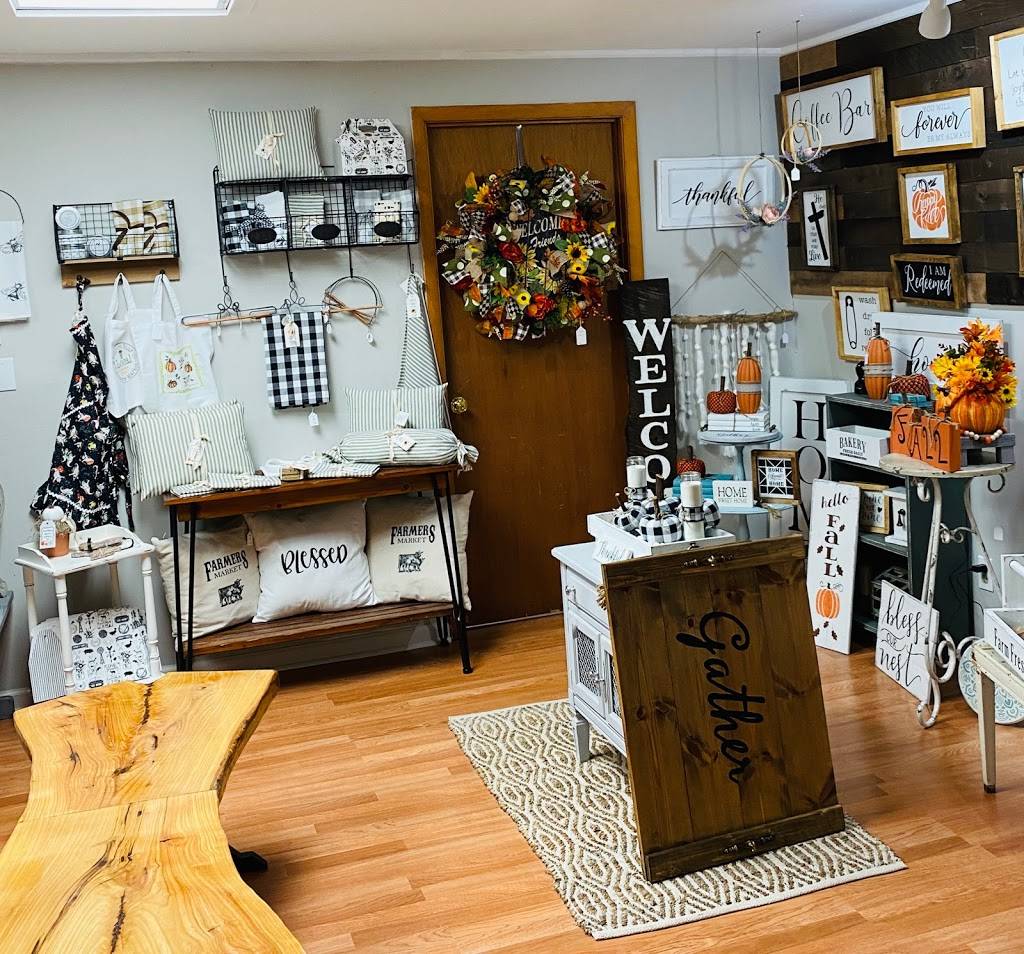 Re-Invintaged Home Decor & More | 120 S Churton St, Hillsborough, NC 27278, USA | Phone: (919) 296-9070