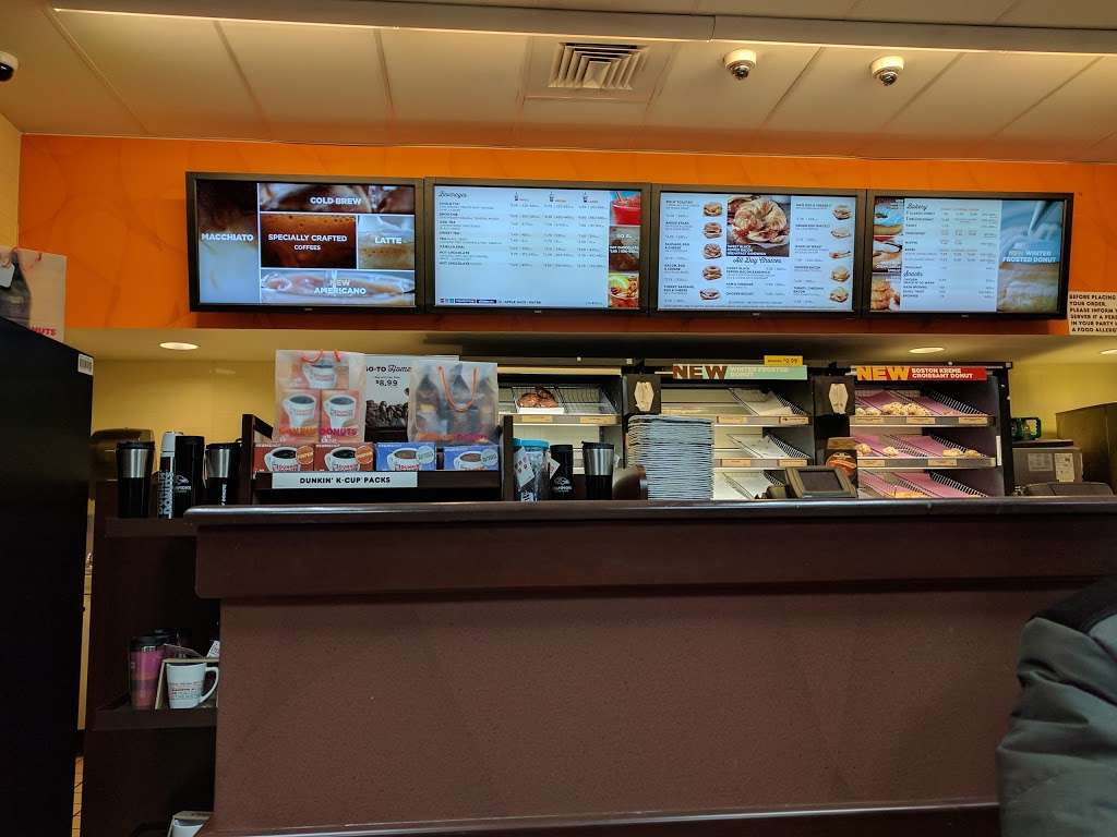 Dunkin Donuts | 9803 Main St, Damascus, MD 20872 | Phone: (301) 391-6100