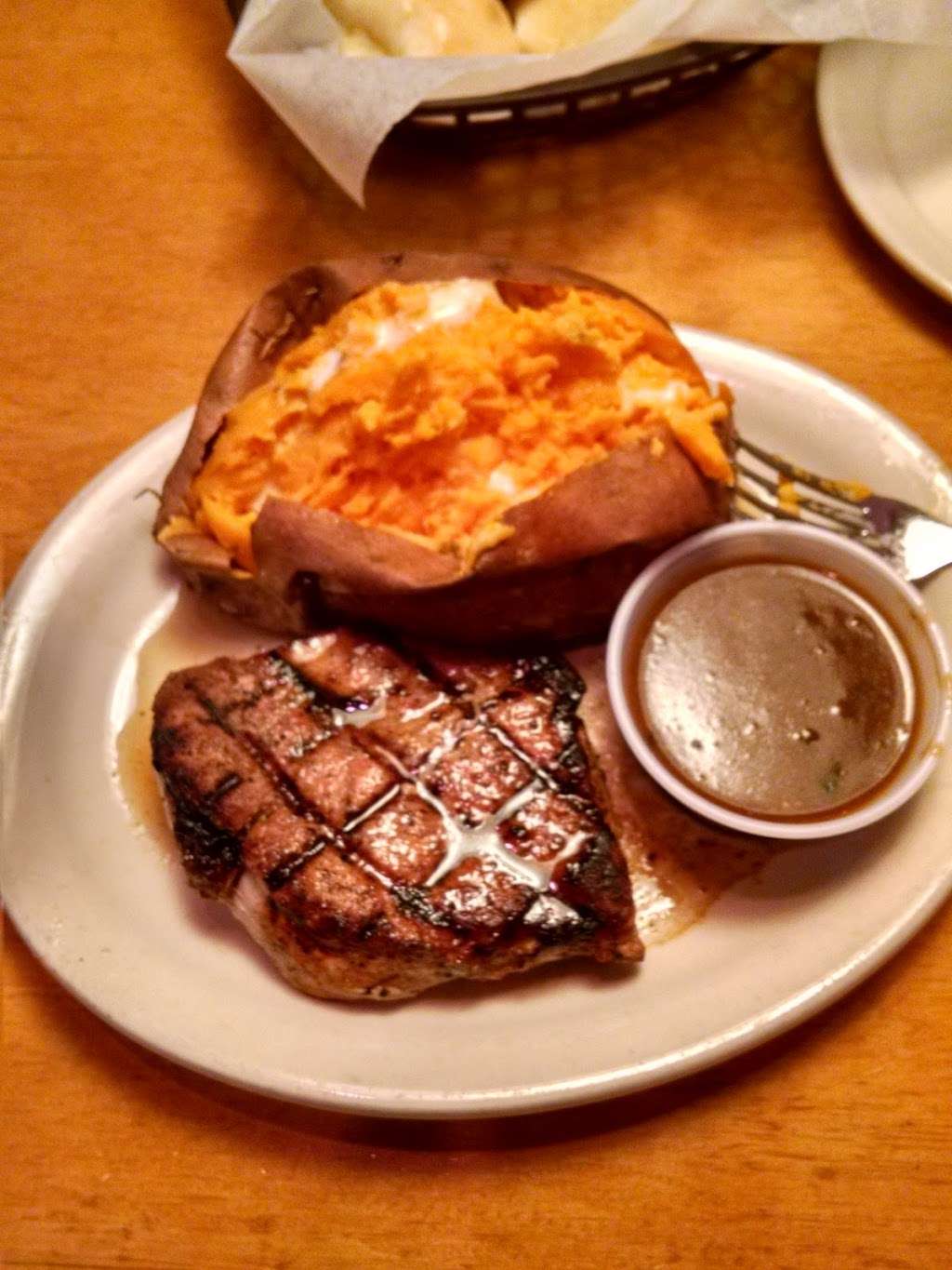 Texas Roadhouse | 2230 Interstate 45 N, Conroe, TX 77301, USA | Phone: (936) 494-4090