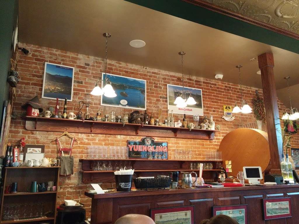Mosers Austrian Cafe | 201 E Michigan St, New Carlisle, IN 46552, USA | Phone: (574) 654-0086