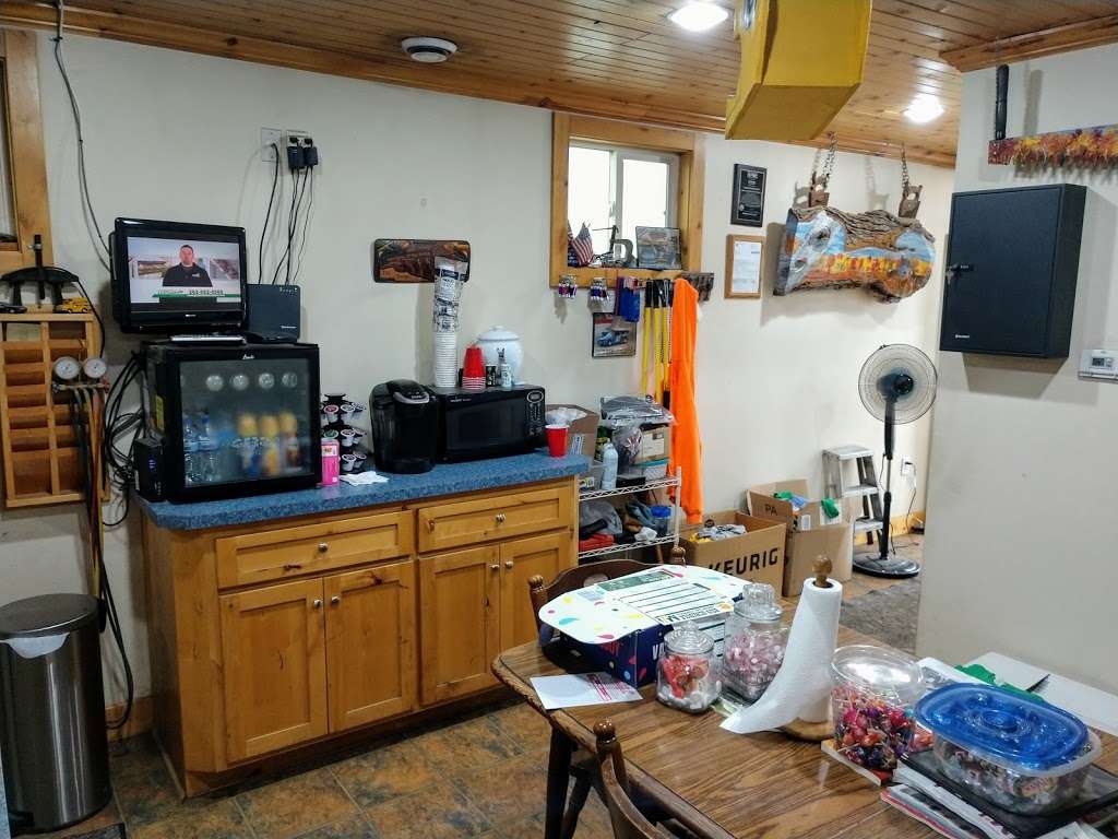 The Garage | W607 US-18, Sullivan, WI 53178, USA | Phone: (262) 593-2120