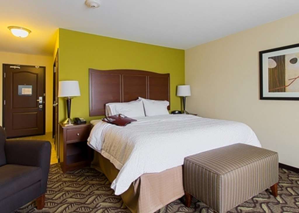 Hampton Inn - DeKalb (Near the University) | 663 S Annie Glidden Rd, DeKalb, IL 60115, USA | Phone: (815) 748-4323