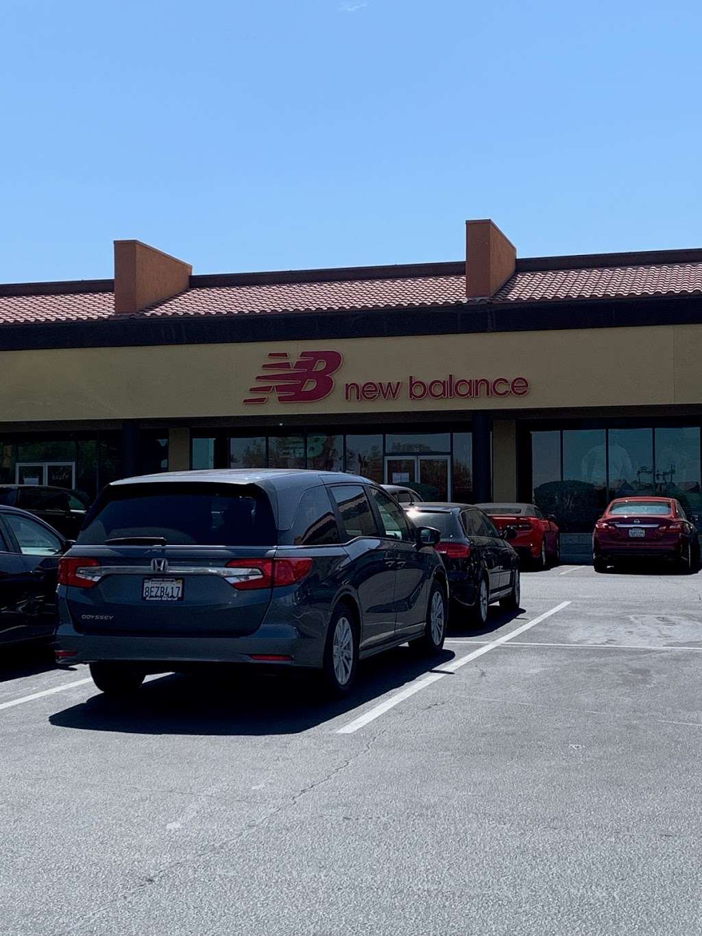 New Balance Factory Store Barstow | 2769 Tanger Way #306 Outlets at, Barstow, CA 92311, USA | Phone: (760) 253-2011