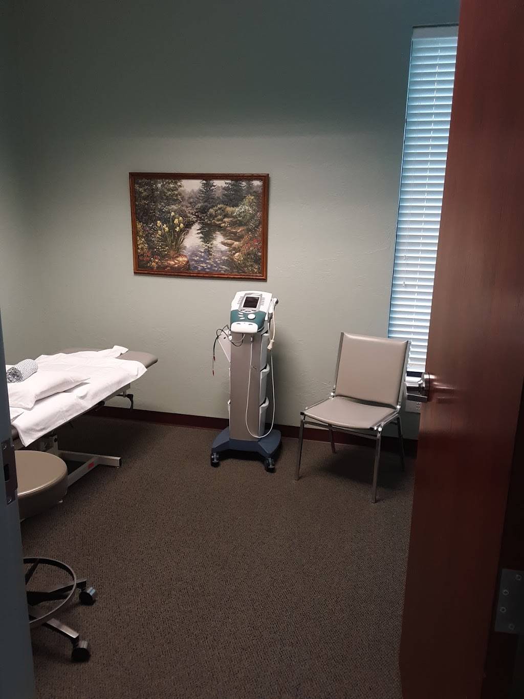 Accident Care Center Of Edmond Oklahoma | 609 S Kelly Ave Suite: L - 4, Edmond, OK 73003, USA | Phone: (405) 285-2455