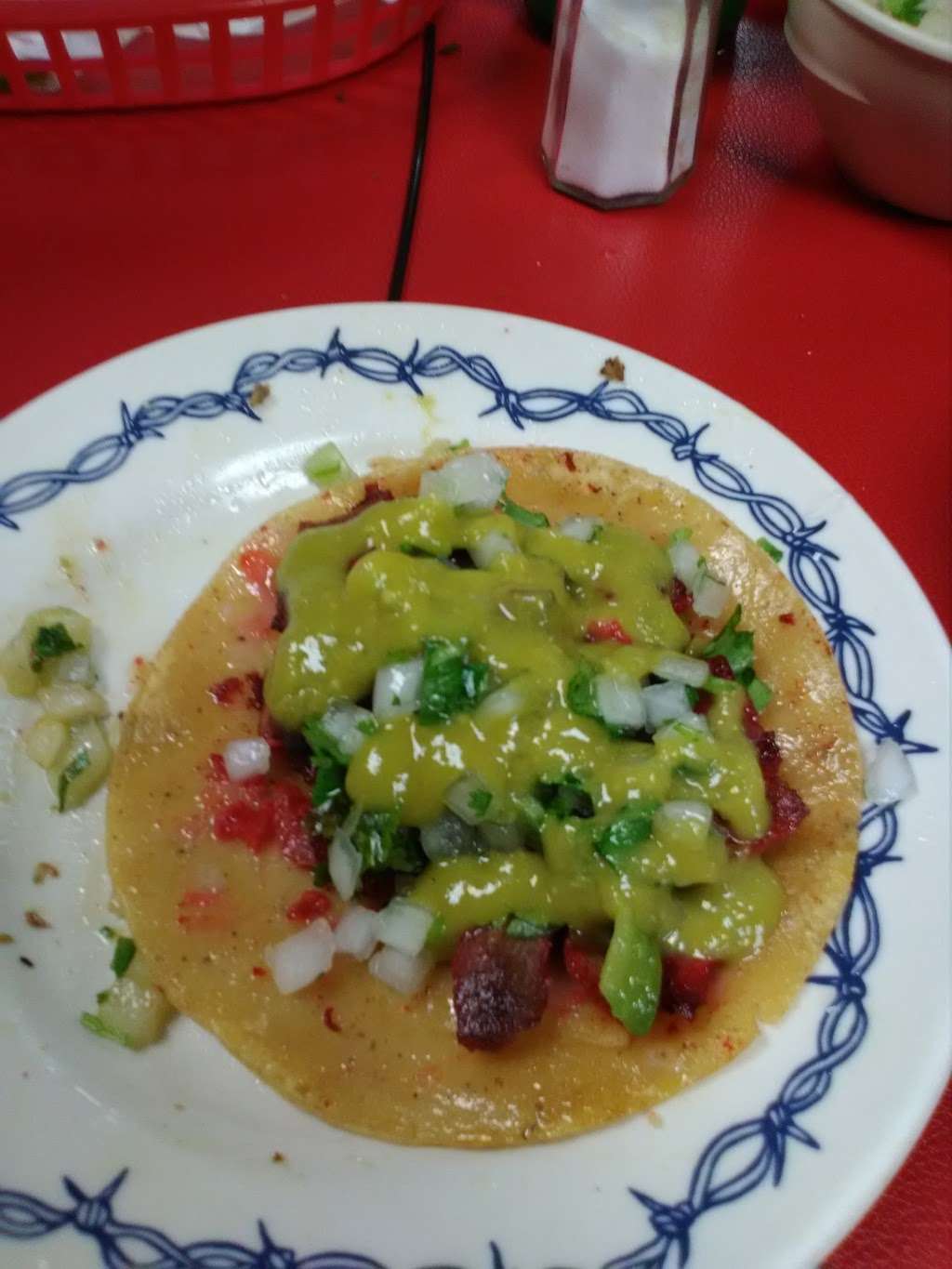 Tacos El Regio | 5014 W Davis St, Dallas, TX 75211, USA | Phone: (214) 339-0630