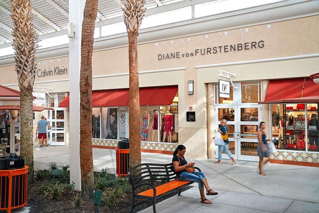 Orlando Vineland Premium Outlets | 8200 Vineland Ave, Orlando, FL 32821 | Phone: (407) 238-7787