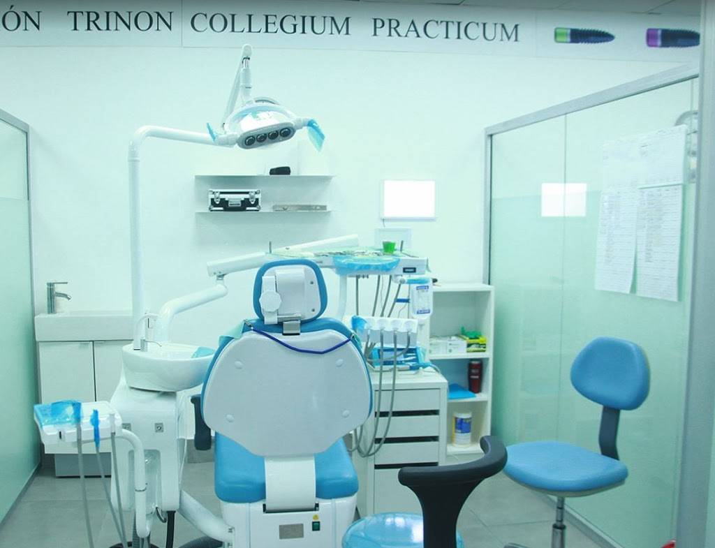 Trinon Live Implant Training & Dental Implant Course | 4282 Forest Blvd, Jacksonville, FL 32246, USA | Phone: (904) 512-2098