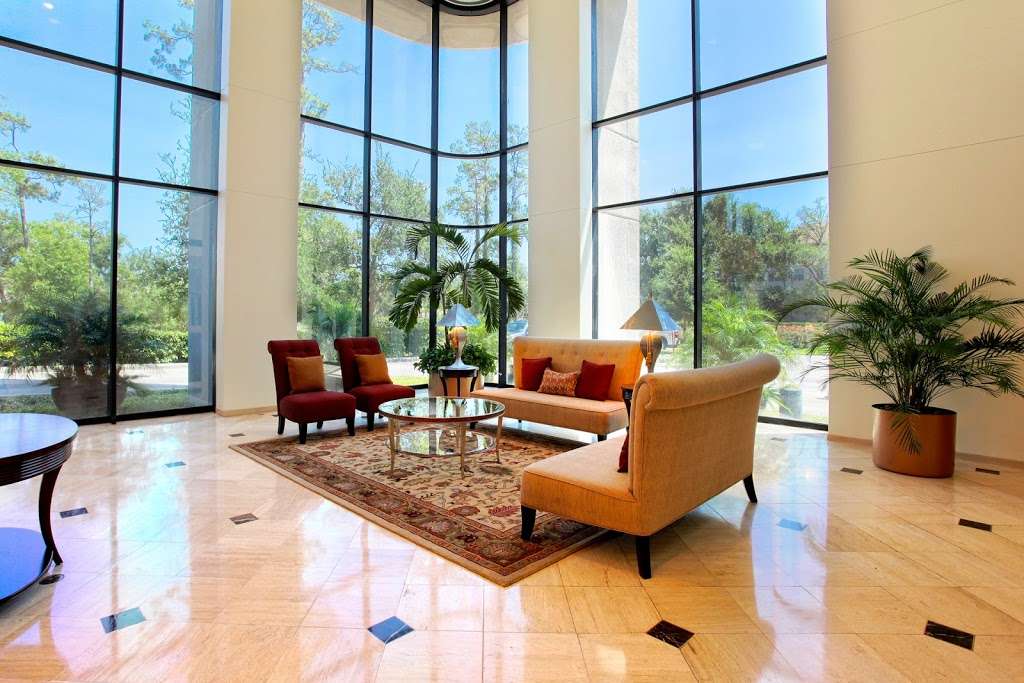 The Parklane Condo Tower | 1701 Hermann Dr, Houston, TX 77004 | Phone: (713) 766-0199