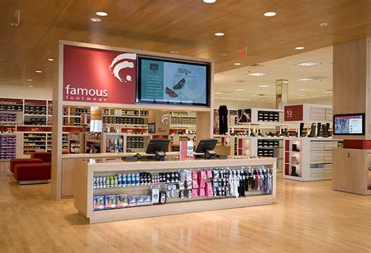 Famous Footwear Outlet | ROCKVALE SQUARE OUTLETS, 35 S Willowdale Dr SUITE 212, Lancaster, PA 17602, USA | Phone: (717) 224-2000