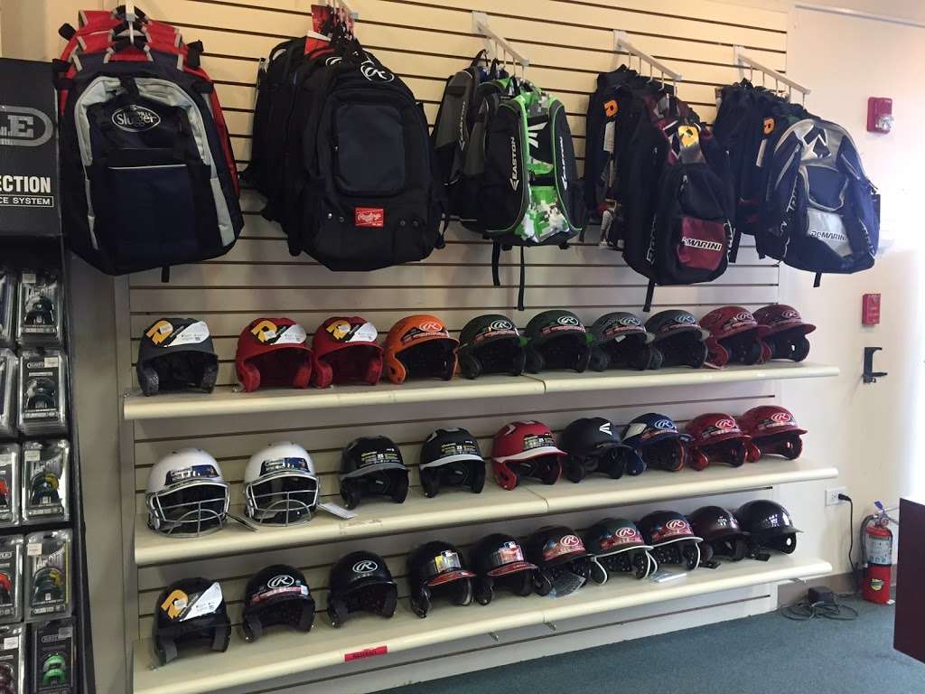 Eichs Sports - Plainfield (Retail Store) | 24316 W 143rd St #100, Plainfield, IL 60544, USA | Phone: (815) 436-3771