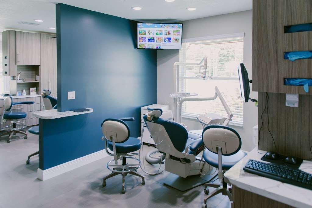 Family Dental Center- Palm Springs,Fl | 2763 S Congress Ave, Palm Springs, FL 33461 | Phone: (561) 429-4645