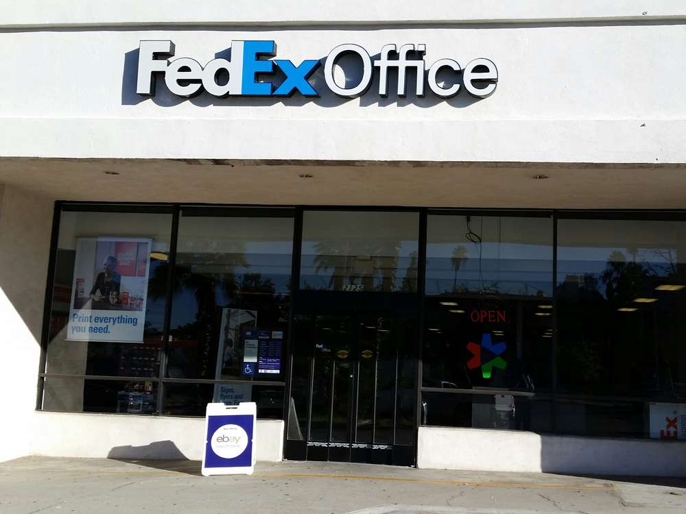 FedEx Office Print & Ship Center | 2125 Foothill Blvd, La Cañada Flintridge, CA 91011, USA | Phone: (818) 957-2679