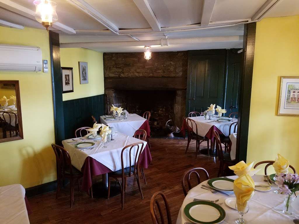 Carversville Inn Restaurant | 6205 Fleecy Dale Rd, Carversville, PA 18913, USA | Phone: (215) 297-0900