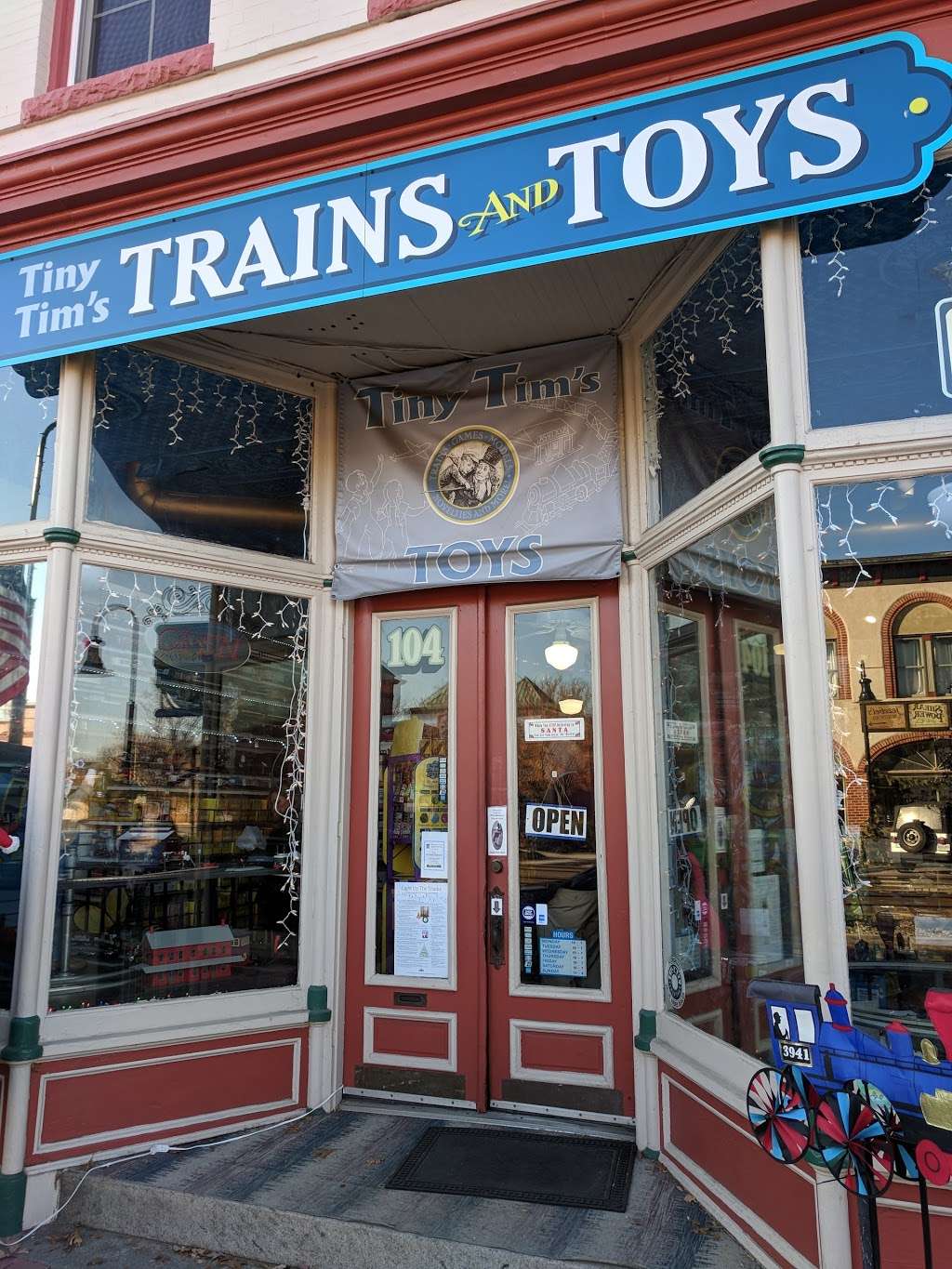 Tiny Tims Trains & Toys | 104 S Railroad Ave, Ashland, VA 23005, USA | Phone: (804) 368-0063