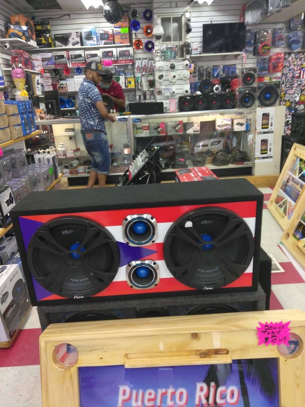 Luis Records & Electronics | 2616 River Ave, Camden, NJ 08105, USA | Phone: (856) 365-8285