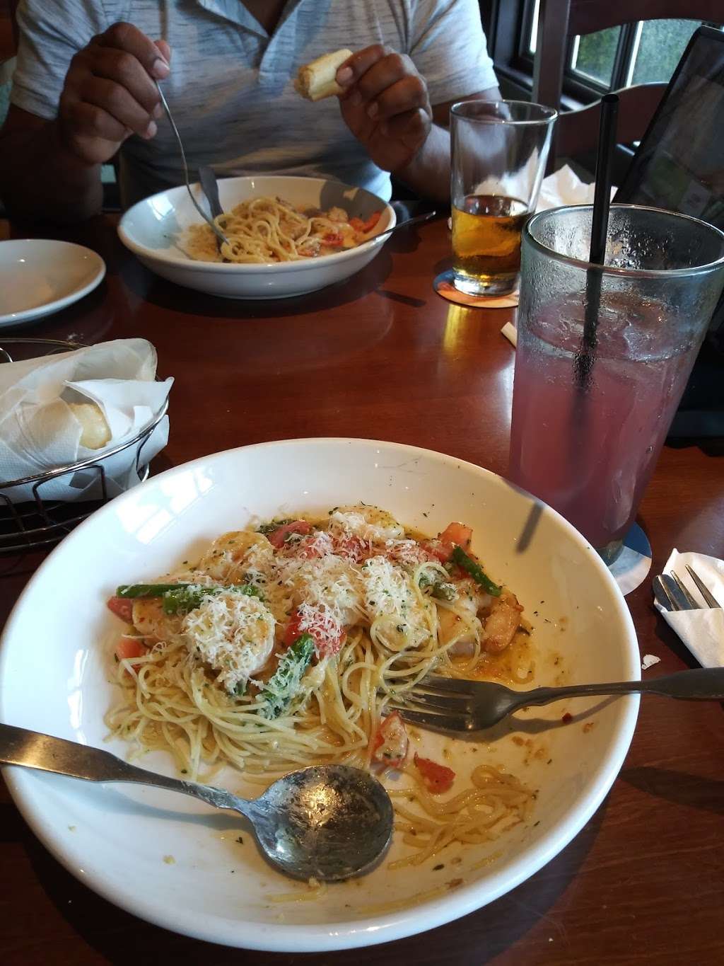 Olive Garden Italian Restaurant | 6874 Katella Ave, Cypress, CA 90630, USA | Phone: (714) 894-1330