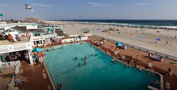 Catalina Beach Club | 2045 Ocean Blvd, Atlantic Beach, NY 11509, USA | Phone: (516) 239-2150