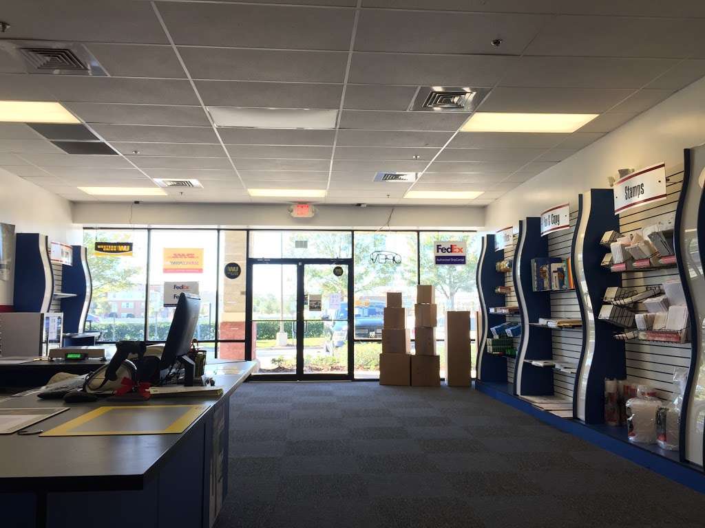 Goin Postal Orlando Andover Lakes | 10226 Curry Ford Rd Suite #107, Orlando, FL 32825 | Phone: (407) 668-4988