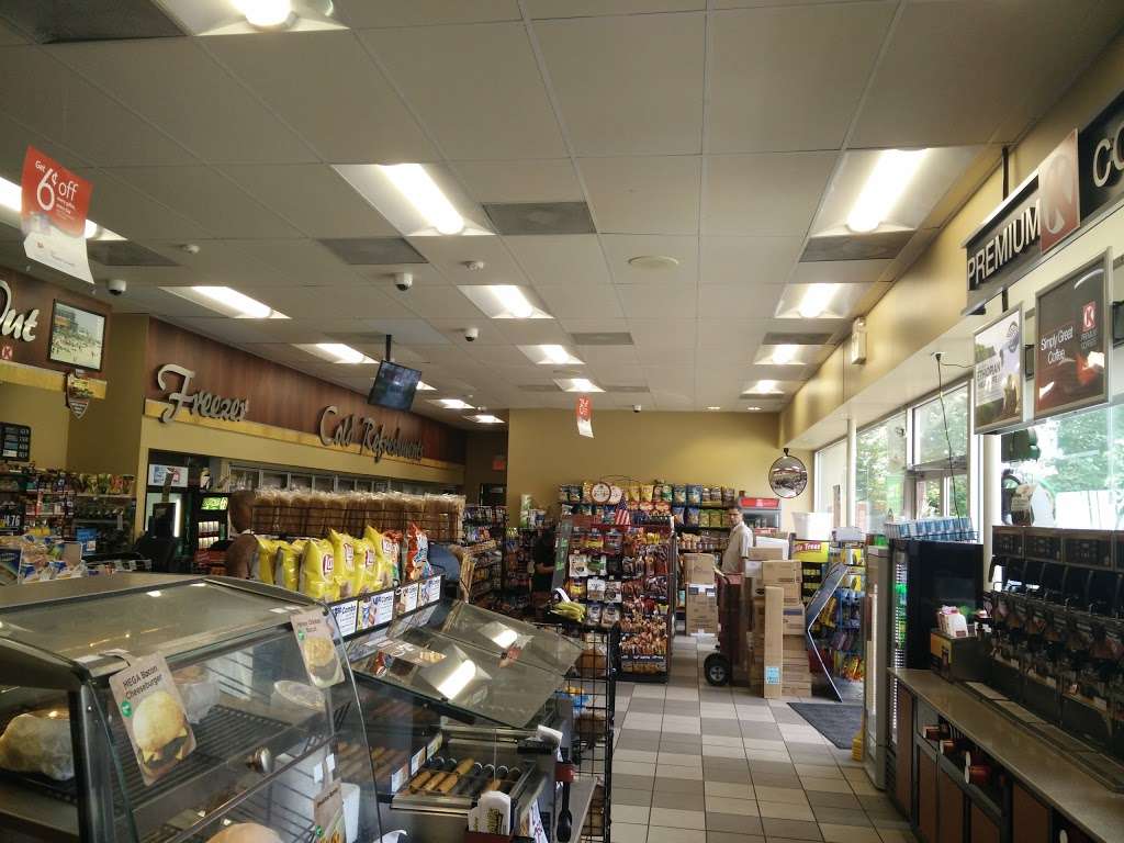 Subway Restaurants | 78 W Iselin Pkwy, Iselin, NJ 08830 | Phone: (732) 494-3440