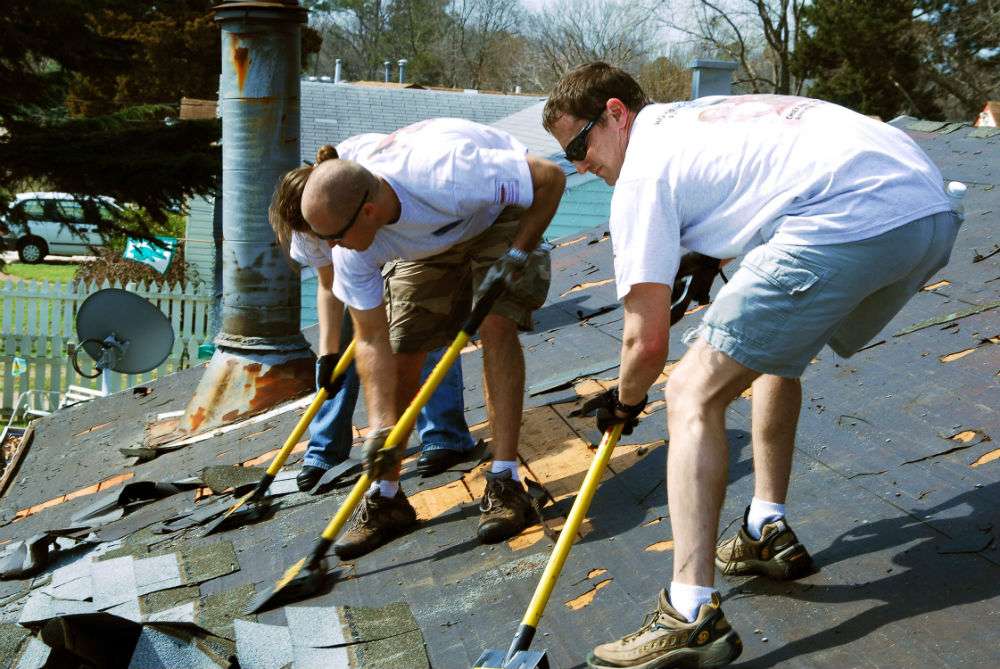 Centreville Roofers | 14821 Cranoke St, Centreville, VA 20120, USA | Phone: (703) 457-9792