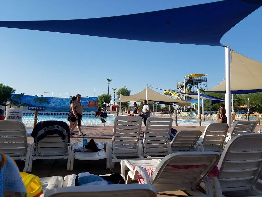 Hurricane Harbor Phoenix | 4243 W Pinnacle Peak Rd, Glendale, AZ 85310, USA | Phone: (623) 201-2000