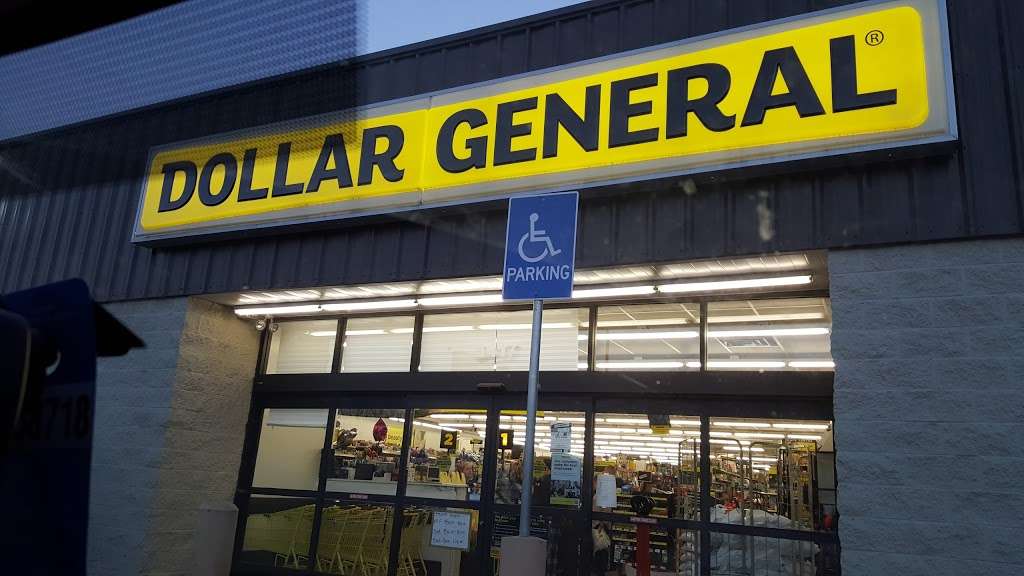 Dollar General | 3417 S 22nd St, St Joseph, MO 64503, USA | Phone: (816) 364-1390