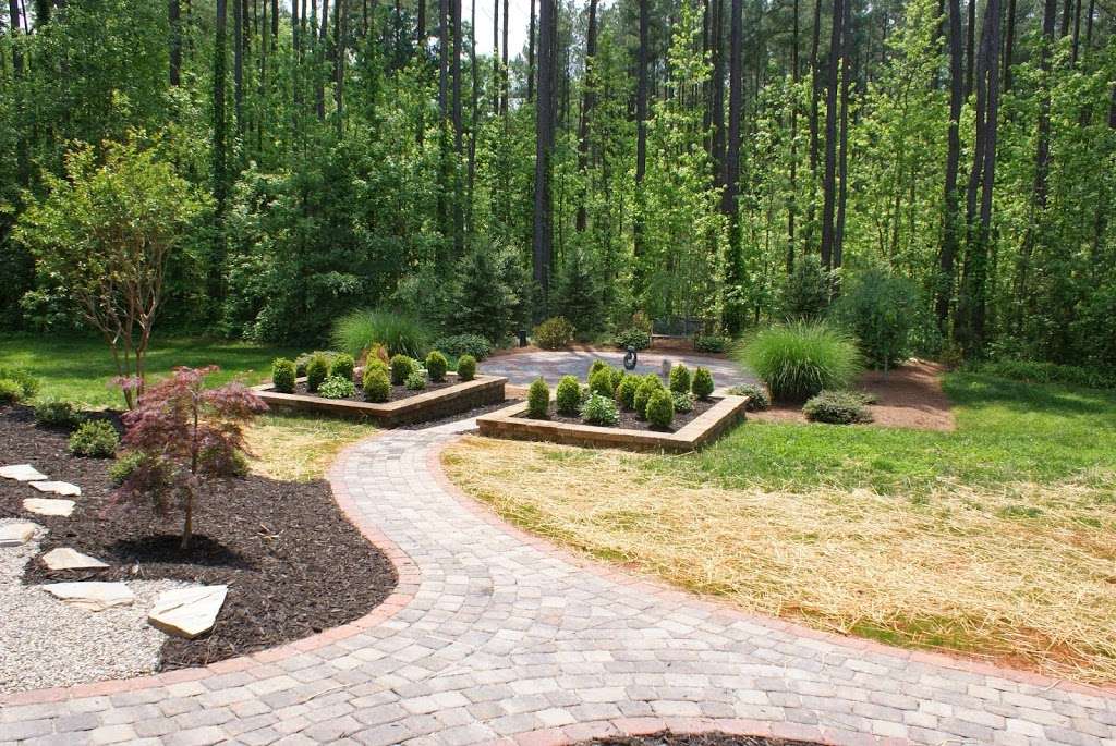 Distinctive Naturescapes, Inc. | 3870 S Main St, Salisbury, NC 28147, USA | Phone: (704) 630-0007