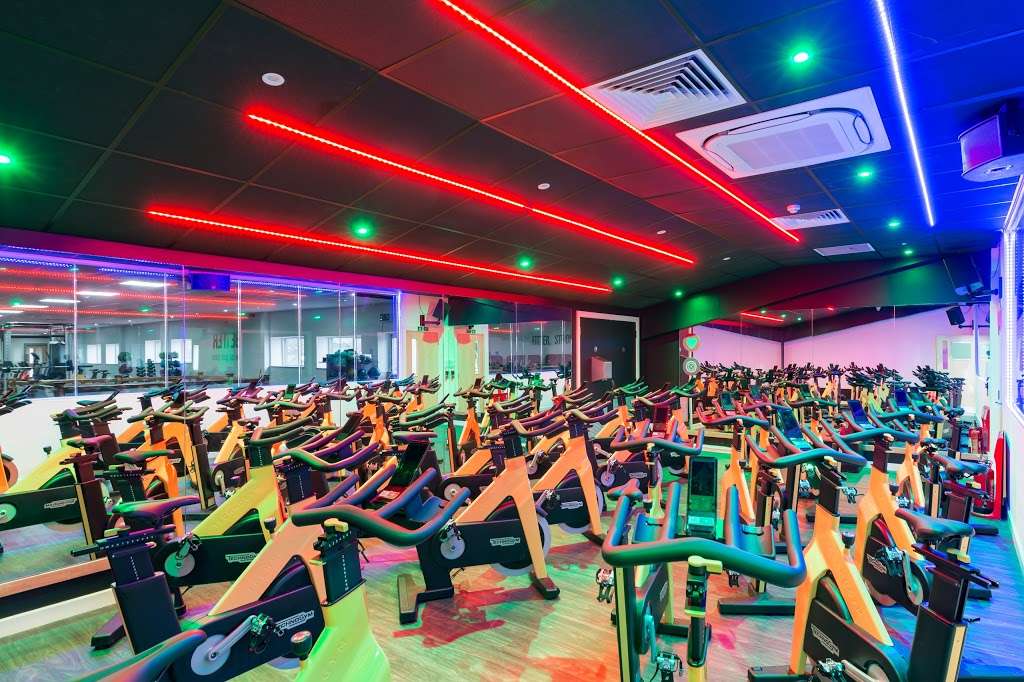 Sutton Sports Village | Rose Hill, Sutton SM1 3HH, UK | Phone: 020 8641 6611