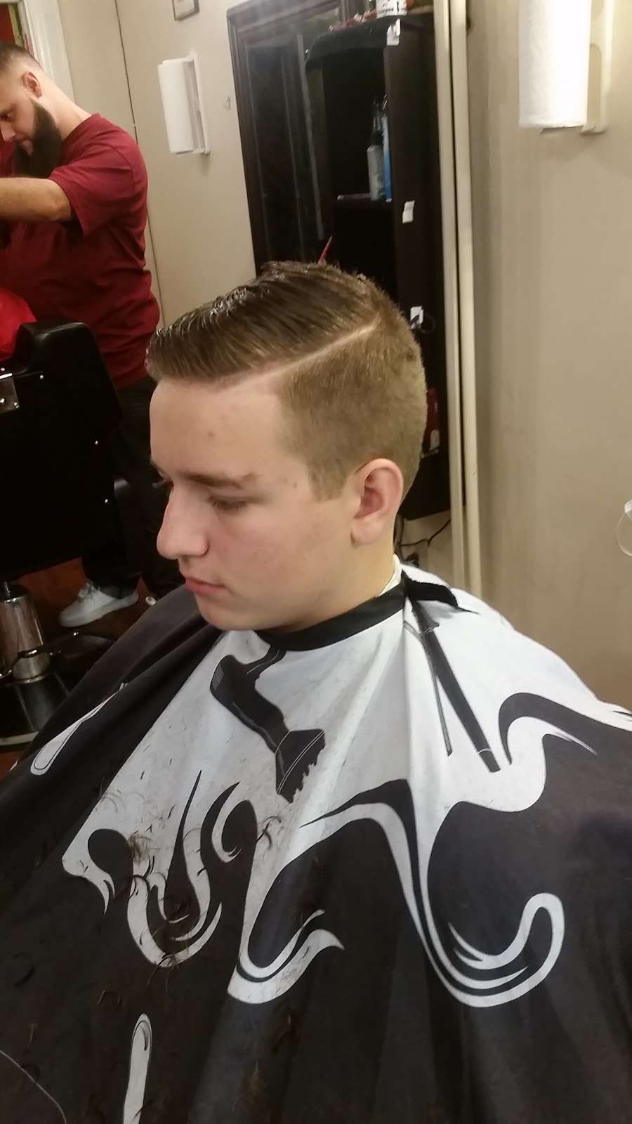 Razor Sharp Barbers | 727 Columbia Ave, Lancaster, PA 17603, USA | Phone: (717) 286-5138