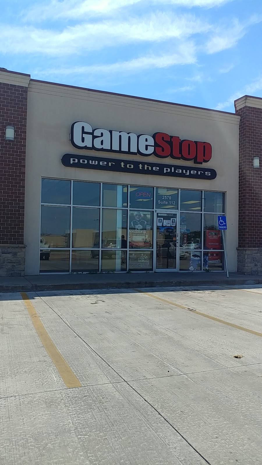 GameStop | 2570 S Broadway #112, Wichita, KS 67216, USA | Phone: (316) 266-4307