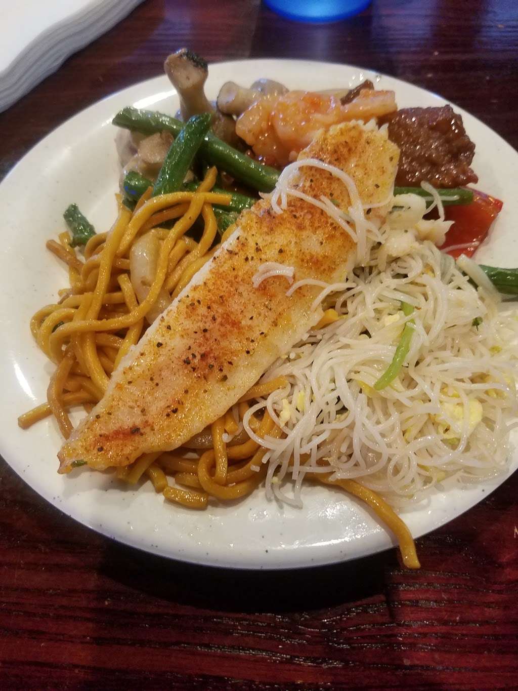 Lu Hibachi Buffet Grill | 496 Eisenhower Dr, Hanover, PA 17331, USA | Phone: (717) 630-8885