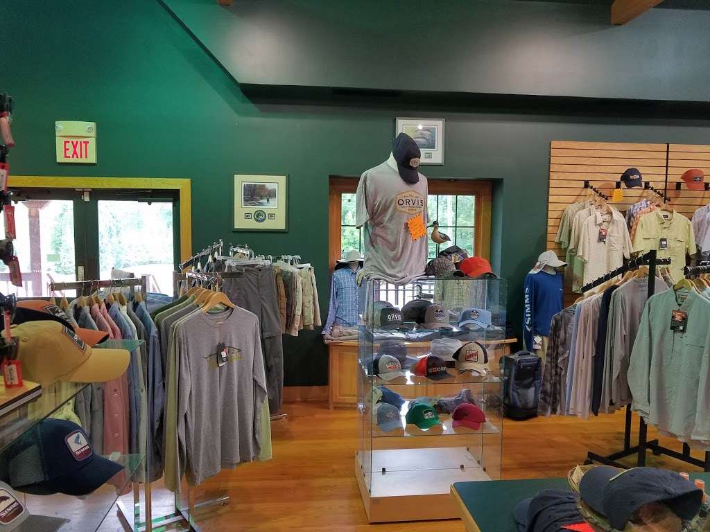 Mainstream Outfitters Inc | 1127 N Easton Rd, Doylestown, PA 18902, USA | Phone: (215) 766-1244