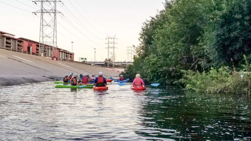LA River Kayak Safari | 2825 Benedict St, Los Angeles, CA 90039, USA | Phone: (213) 308-5390