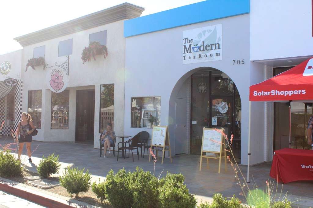 The Modern Tea Room | 705 W Lancaster Blvd, Lancaster, CA 93534 | Phone: (661) 941-4616