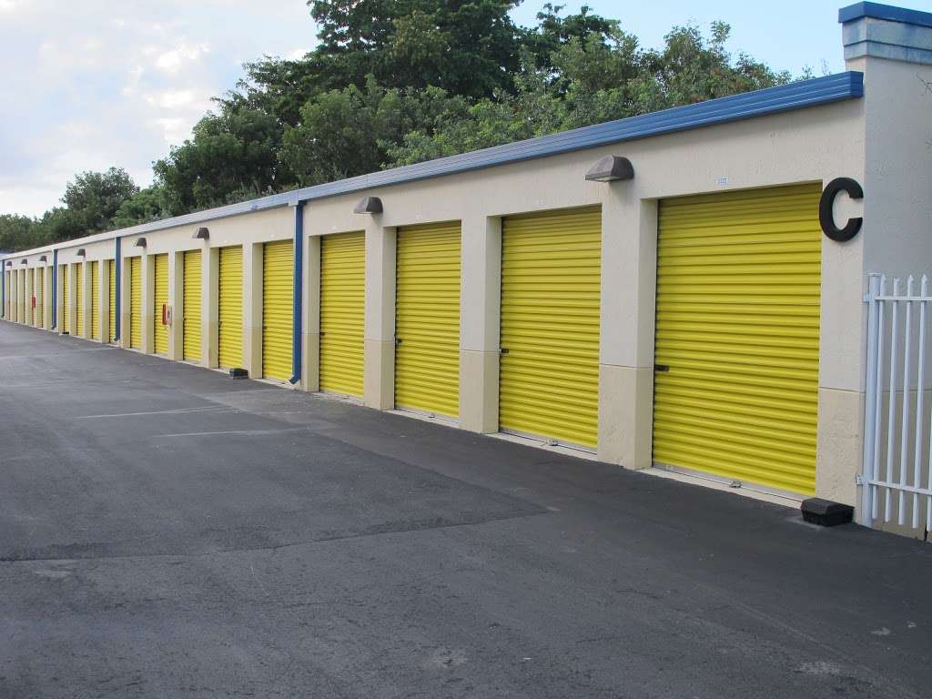 US Storage Centers | 2765 NW 207th St, Miami Gardens, FL 33056, USA | Phone: (786) 838-0804